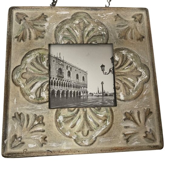 Vintage Venetian Memories Hanging Photo Frame Collage With Chain - Picture 6 of 10